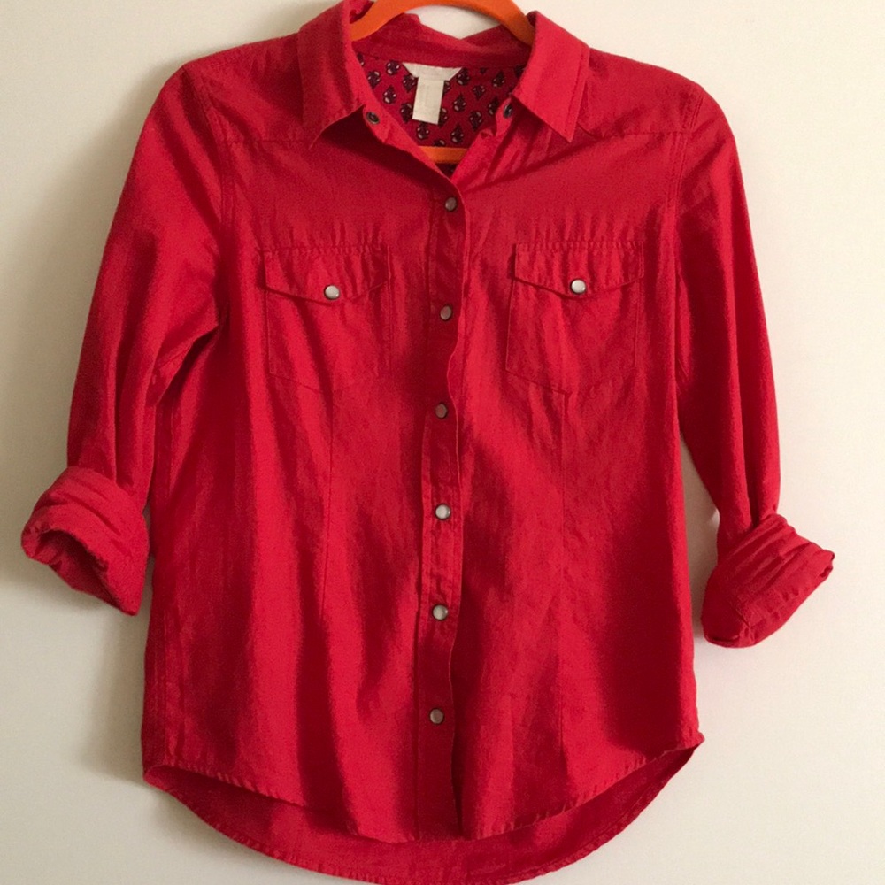 Button down shirt, size S